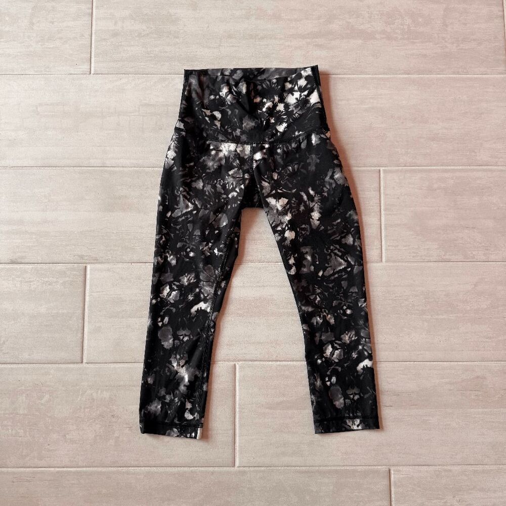 Lululemon Wunder Under Crop Hi-Rise Dusk Dye White Black Yoga Capris Leggings